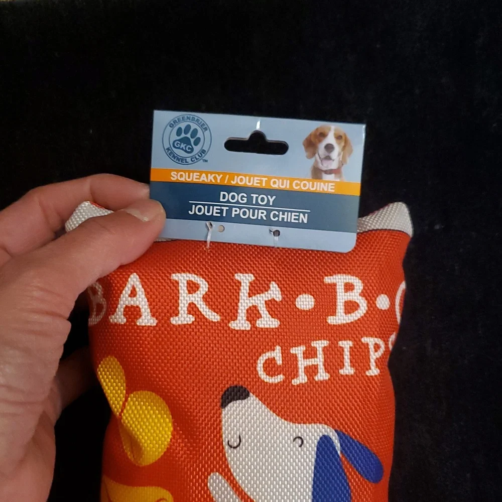 🐕  BARK-B-Q CHIPS DOG TOY 🐕
